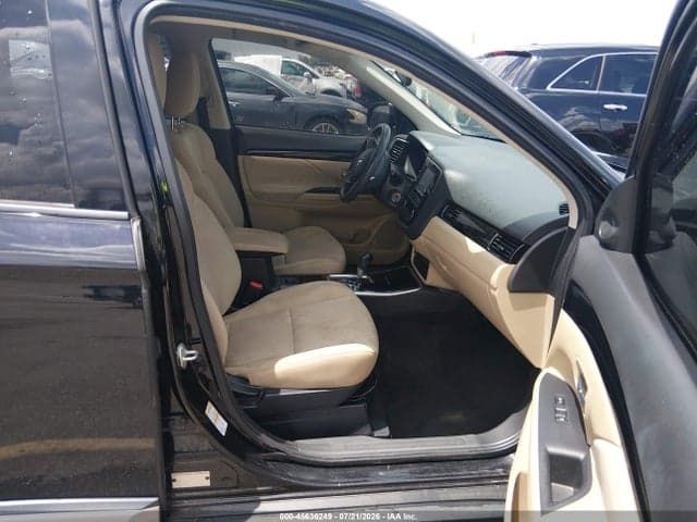 2019 MITSUBISHI OUTLANDER ES 5