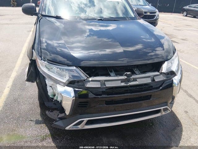 2019 MITSUBISHI OUTLANDER ES 6