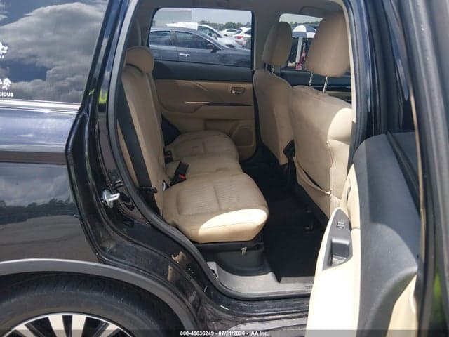 2019 MITSUBISHI OUTLANDER ES 8