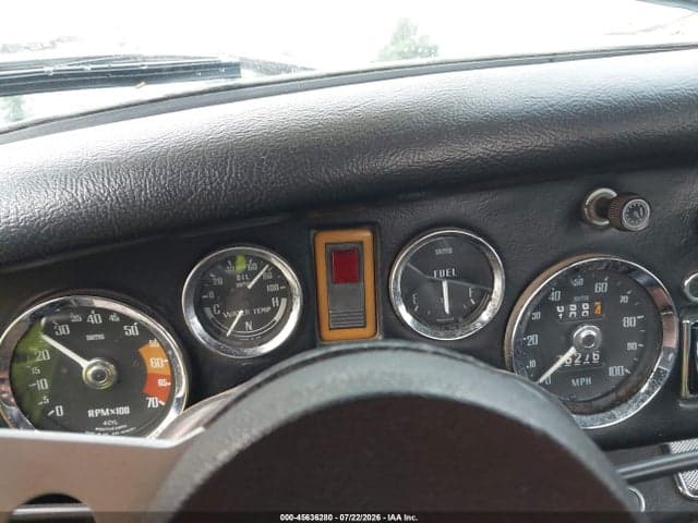 1973 MG MIDGET CONVERTIBLE 7
