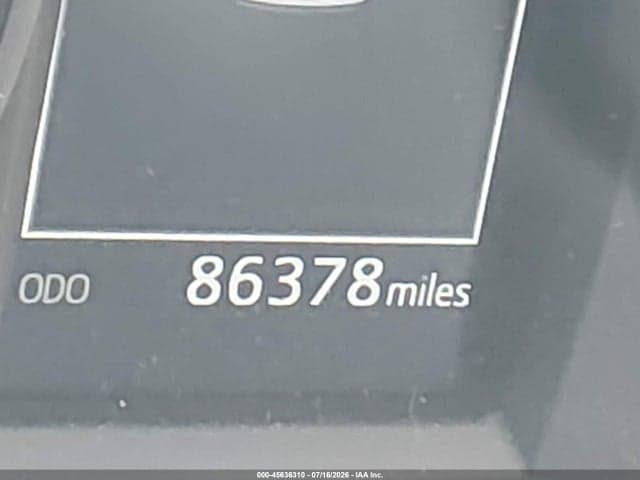 2017 TOYOTA RAV4 XLE 12