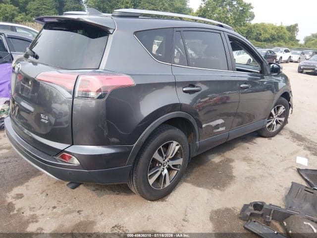2017 TOYOTA RAV4 XLE 4