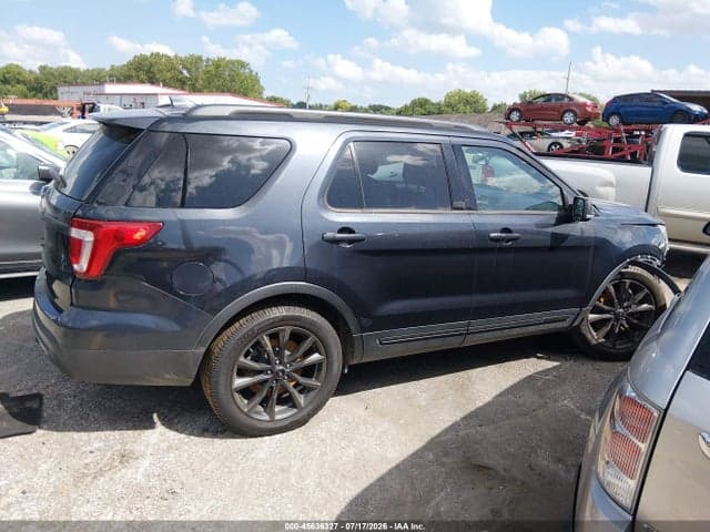 2017 FORD EXPLORER XLT 13