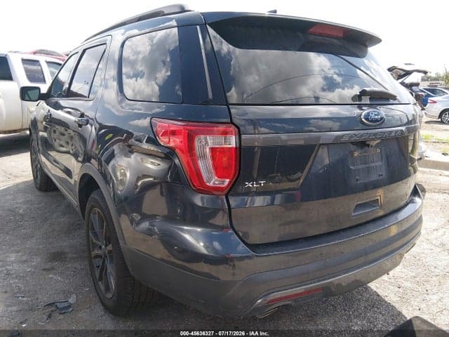 2017 FORD EXPLORER XLT 3