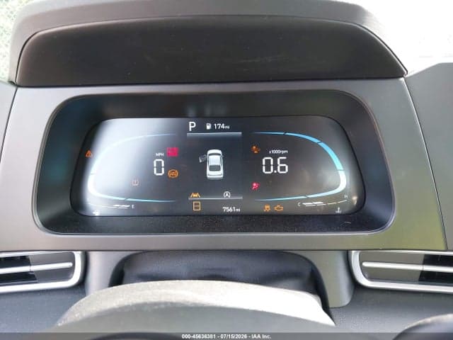 2025 HYUNDAI ELANTRA SE 7