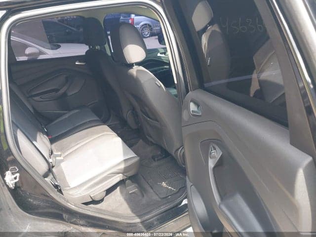 2017 FORD ESCAPE SE 8