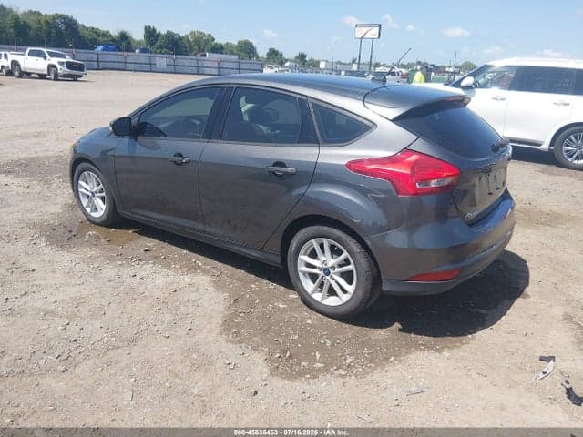 2017 FORD FOCUS SE 3