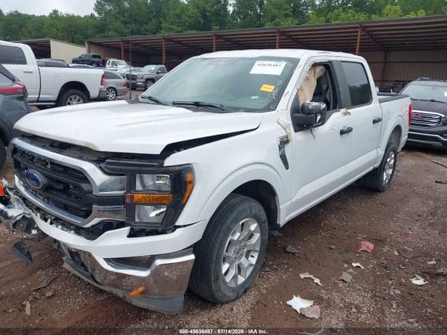 2023 FORD F-150 XLT 2