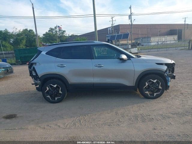 2024 KIA SELTOS EX 13