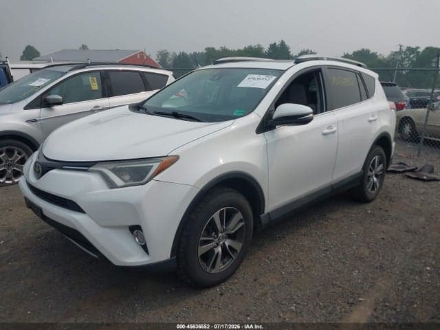 2017 TOYOTA RAV4 XLE 2