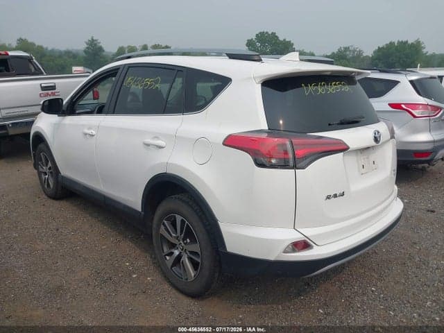 2017 TOYOTA RAV4 XLE 3