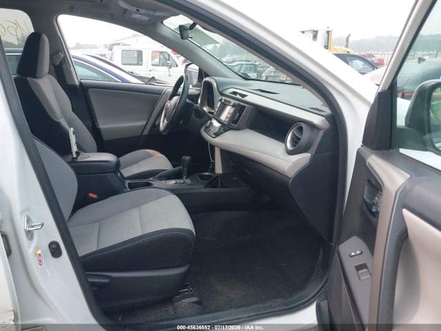 2017 TOYOTA RAV4 XLE 5