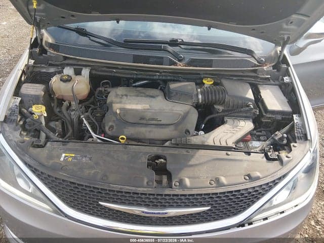 2020 CHRYSLER PACIFICA LIMITED 10