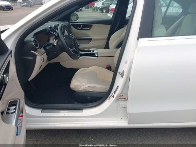 2024 MERCEDES-BENZ C 300 6