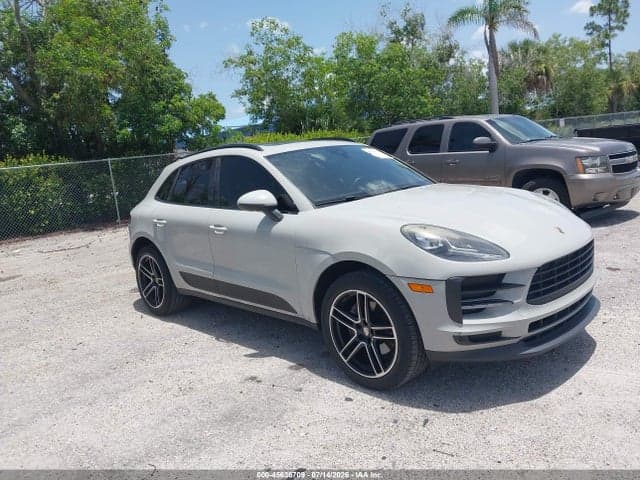 2019 PORSCHE MACAN