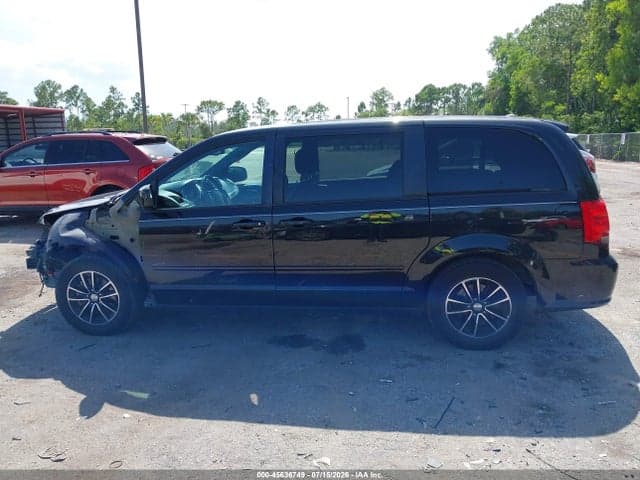 2017 DODGE GRAND CARAVAN GT 15