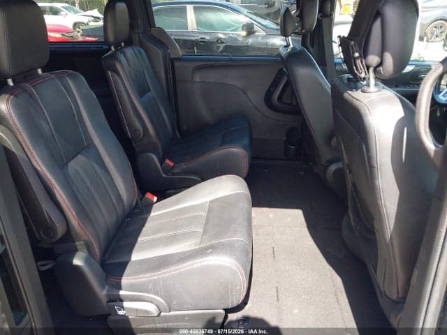 2017 DODGE GRAND CARAVAN GT 8