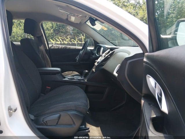 2017 CHEVROLET EQUINOX LS 5
