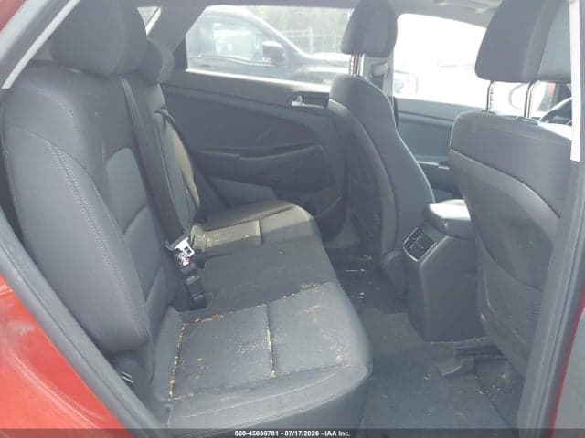 2017 HYUNDAI TUCSON VALUE 8