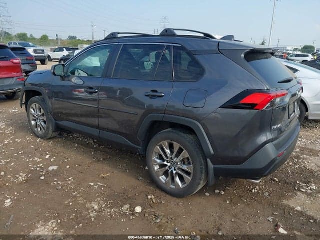 2019 TOYOTA RAV4 XLE PREMIUM 3