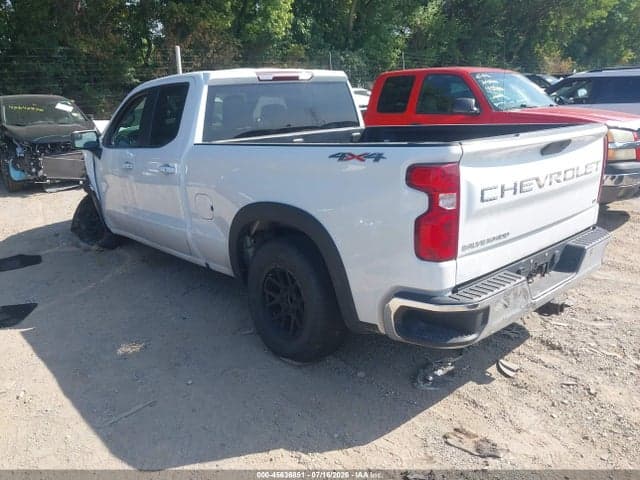 2019 CHEVROLET SILVERADO 1500 LT 3