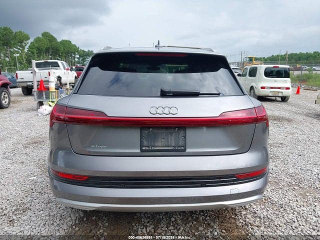 2019 AUDI E-TRON PREMIUM PLUS 16