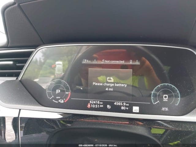 2019 AUDI E-TRON PREMIUM PLUS 17