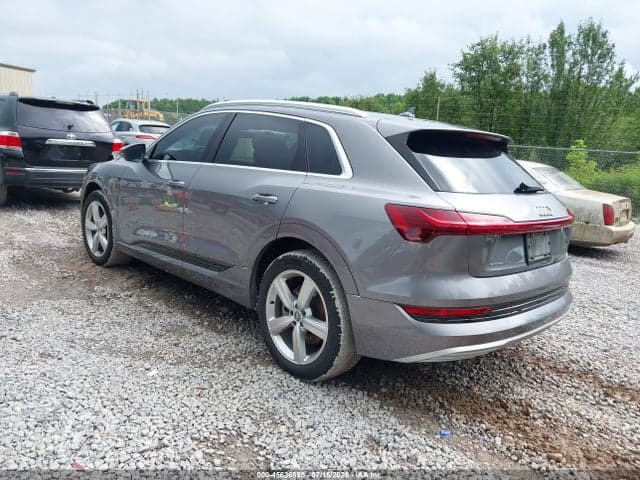 2019 AUDI E-TRON PREMIUM PLUS 3