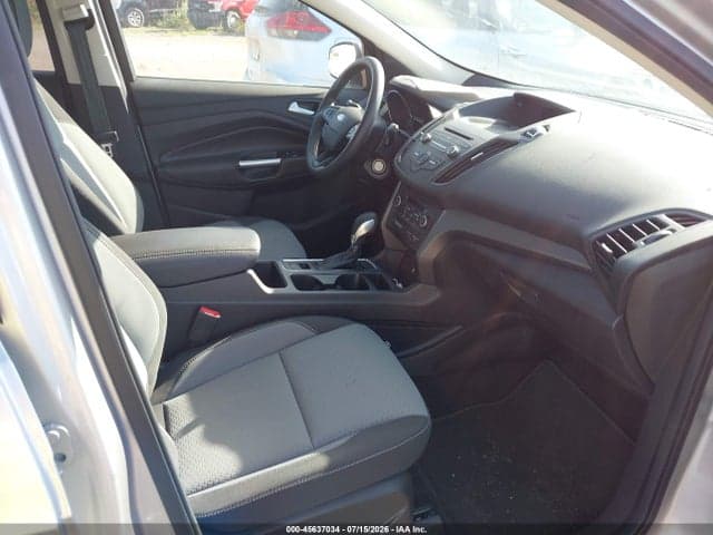 2018 FORD ESCAPE SE 5