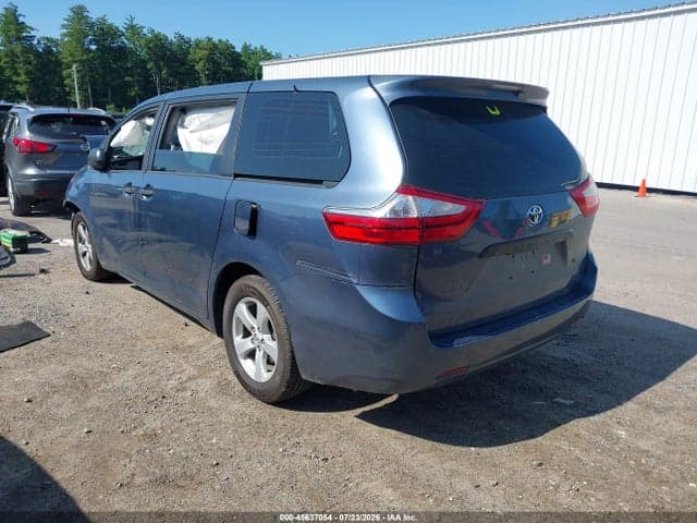 2017 TOYOTA SIENNA L 7 PASSENGER 3