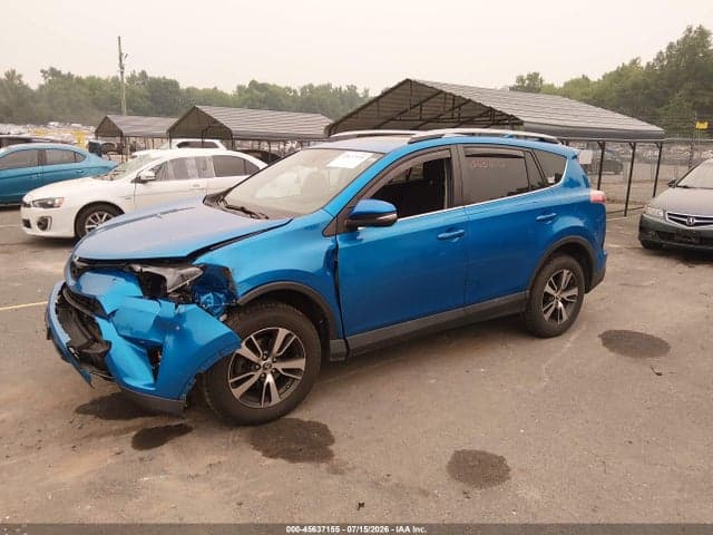 2017 TOYOTA RAV4 XLE 2