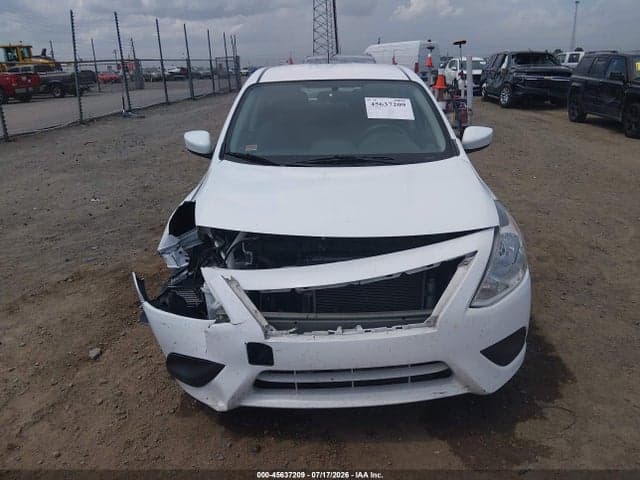 2019 NISSAN VERSA 1.6 SV 13