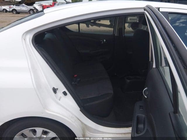 2019 NISSAN VERSA 1.6 SV 8