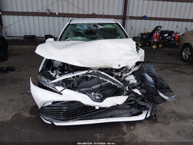 2020 TOYOTA CAMRY LE 12