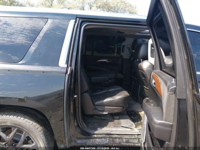 2017 CADILLAC ESCALADE ESV PREMIUM LUXURY 8