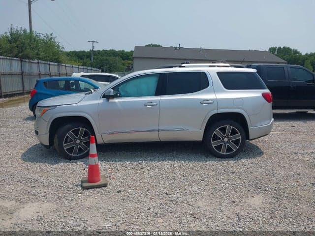 2017 GMC ACADIA DENALI 13