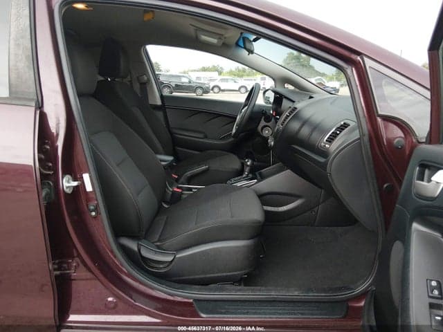 2017 KIA FORTE LX 5
