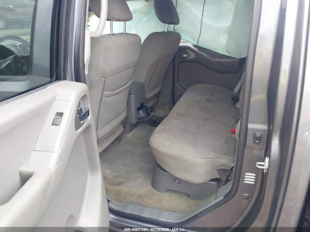 2018 NISSAN FRONTIER SV 8