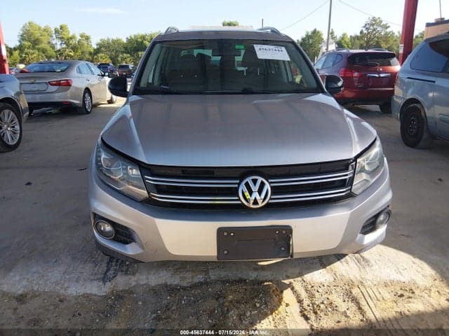 2017 VOLKSWAGEN TIGUAN 2.0T SPORT 12