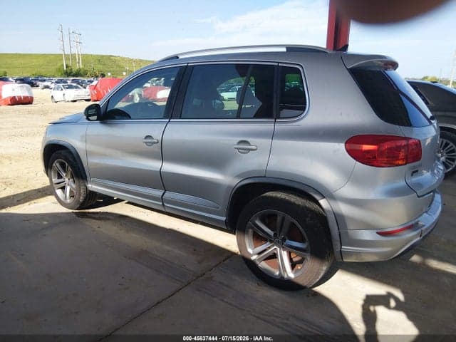 2017 VOLKSWAGEN TIGUAN 2.0T SPORT 14
