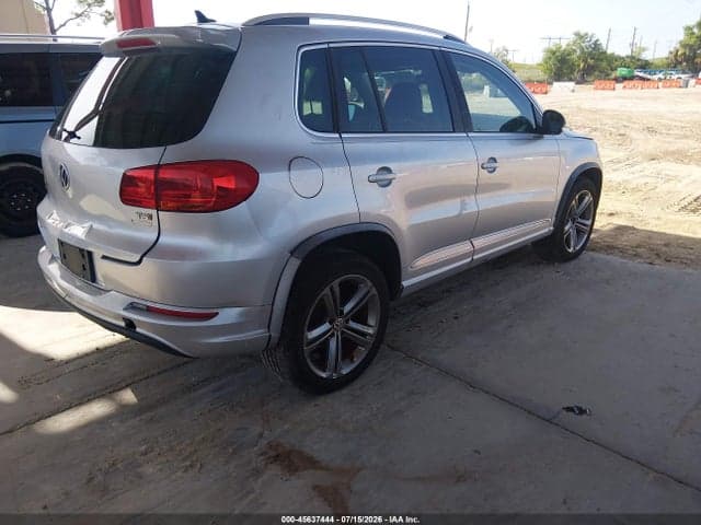 2017 VOLKSWAGEN TIGUAN 2.0T SPORT 4