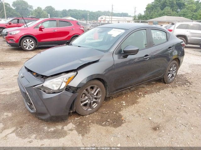 2019 TOYOTA YARIS LE 2