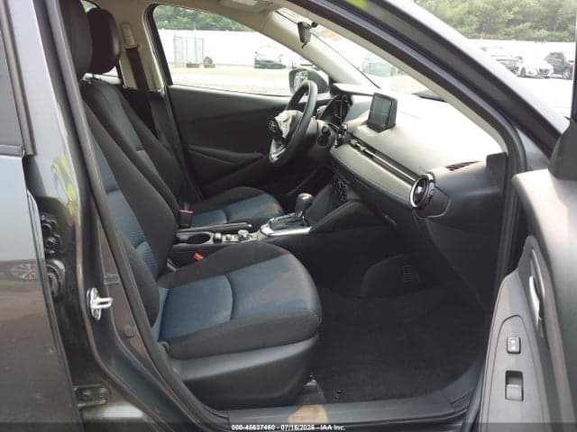 2019 TOYOTA YARIS LE 5