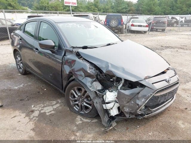 2019 TOYOTA YARIS LE 6