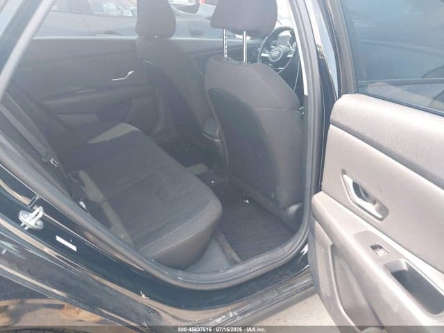 2023 HYUNDAI ELANTRA SEL 8