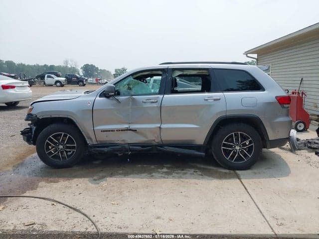 2017 JEEP GRAND CHEROKEE TRAILHAWK 14