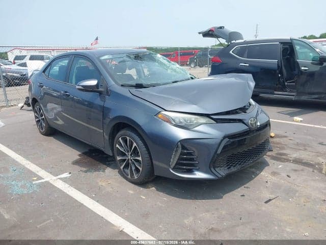 2017 TOYOTA COROLLA SE 1