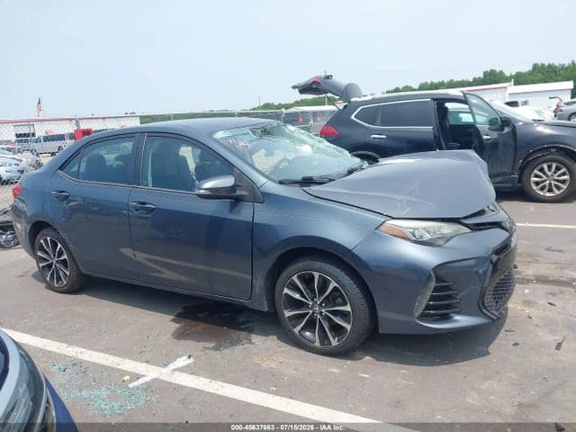 2017 TOYOTA COROLLA SE 13