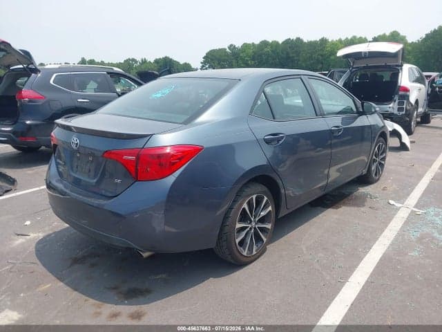 2017 TOYOTA COROLLA SE 4