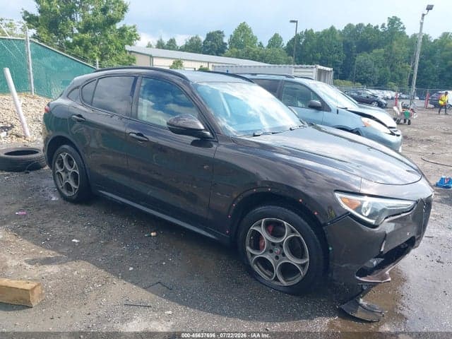 2018 ALFA ROMEO STELVIO SPORT AWD